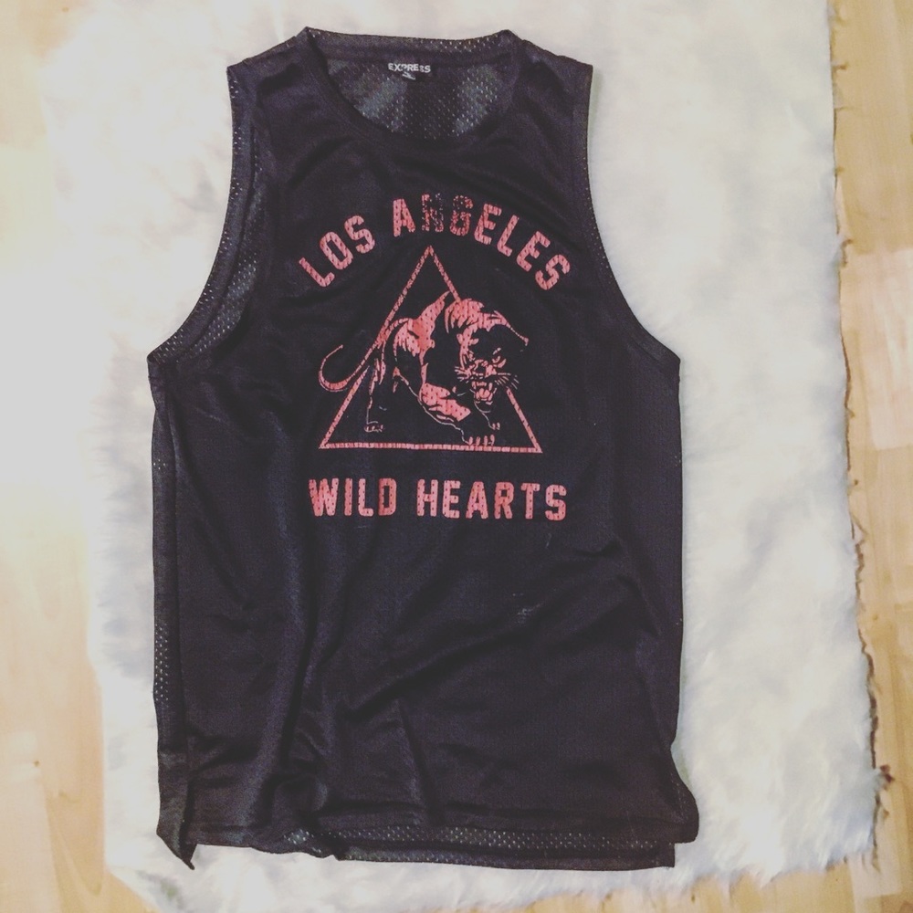 Mesh tank